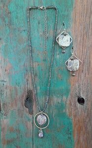 Crystal and Pearl necklace and earring set